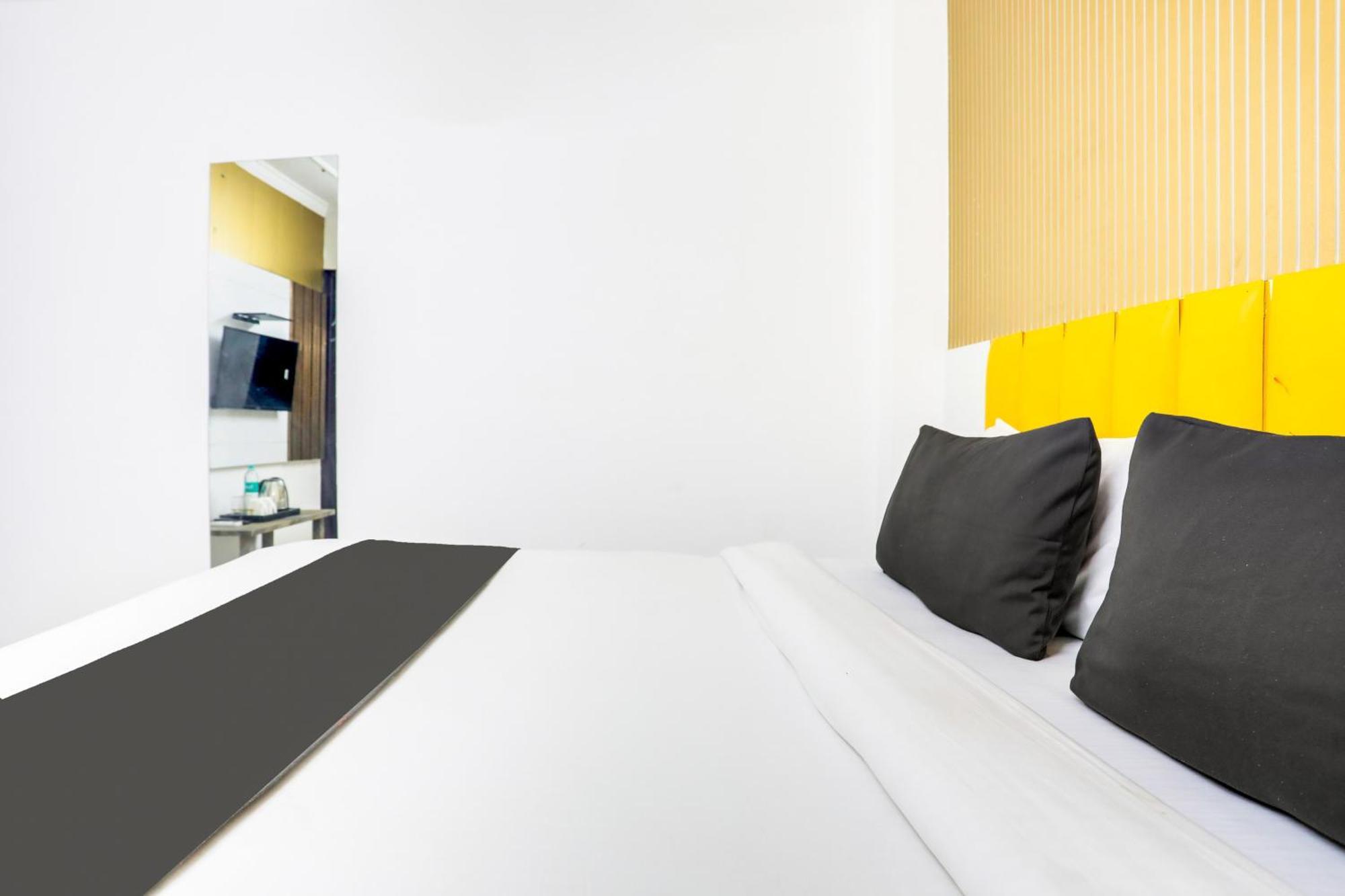 Hotel O Anchal Dx نيودلهي المظهر الخارجي الصورة